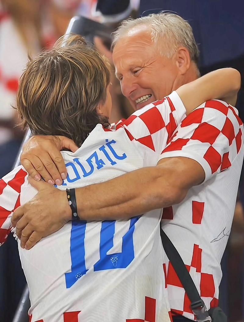 10个伤6个！皇马后防伤病满营愁煞人 3天后踢曼城会被打成筛子