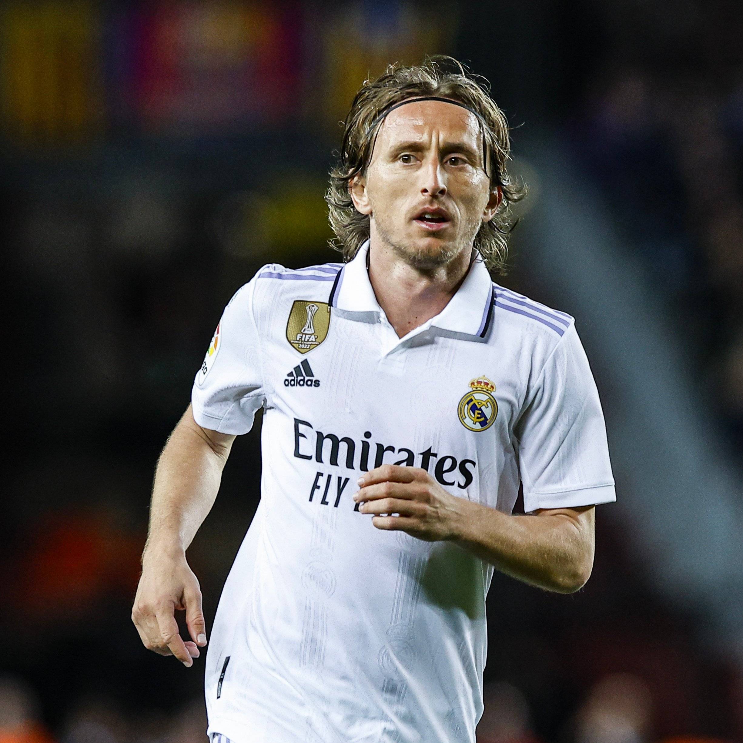 英媒：罗克回归巴甲后浴火重生，曼联盼补强锋线已对他关注