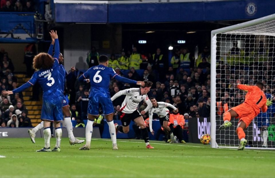 篮球火箭助教临场指挥表现亮眼