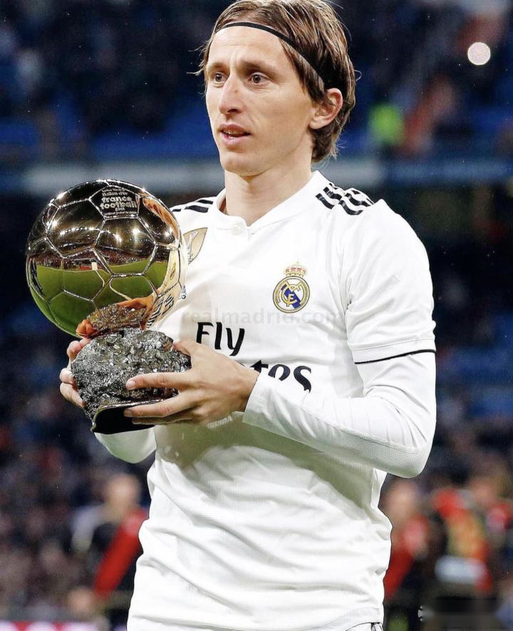 安以恩：邦本宜裕是很“高级”的球员，我们能秒懂彼此的意图